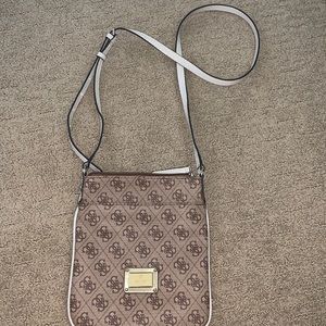 Guess Cross shoulder bag